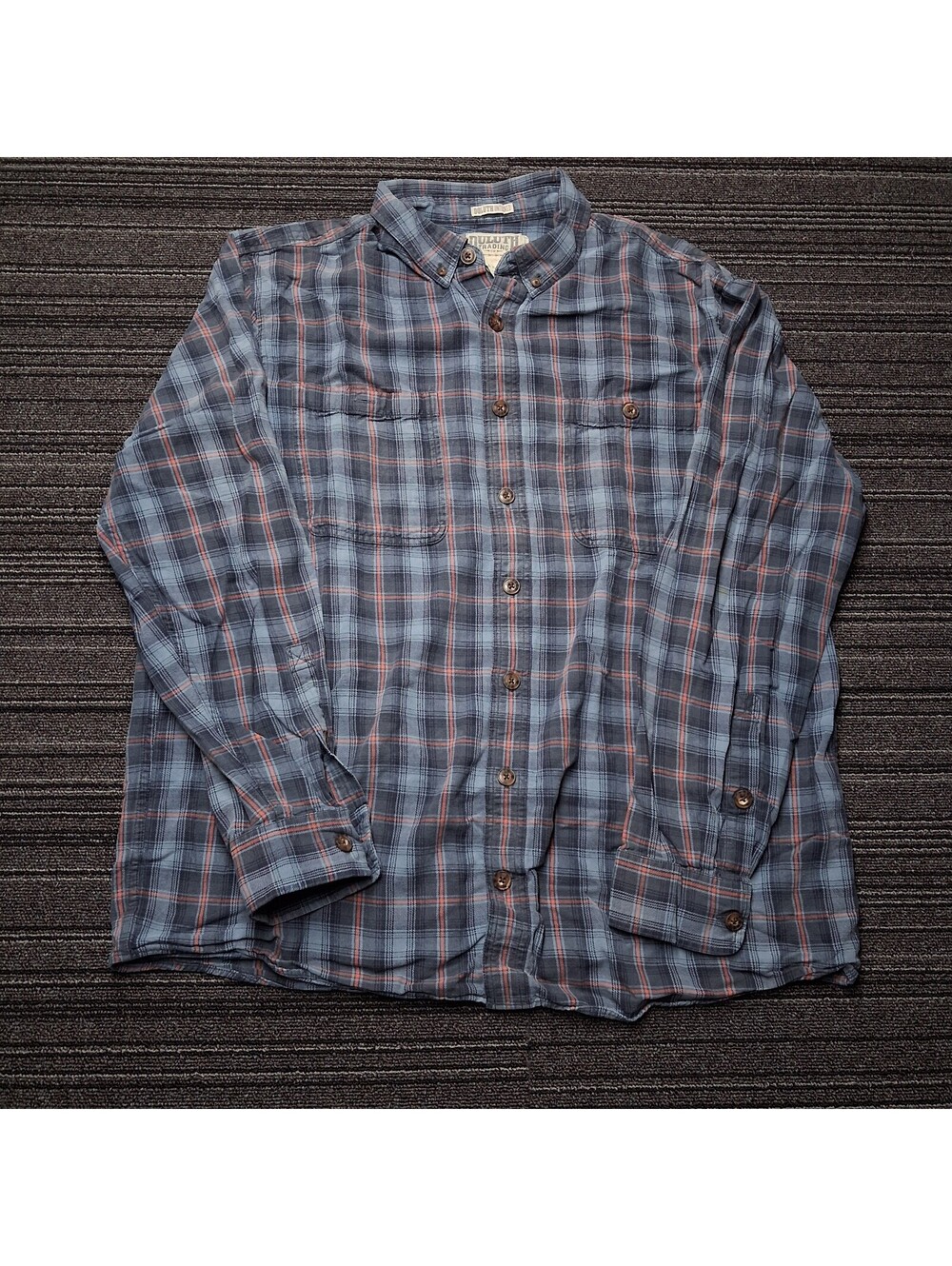 Duluth Trading Co Mens Large Tall Blue Gray Plaid 100% Cotton Button Down Shirt